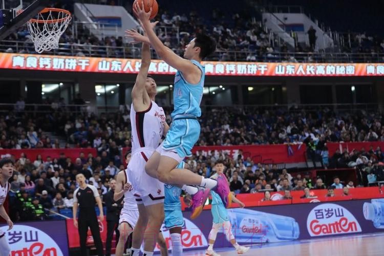 常规赛1月17日：青岛崂山啤酒VS浙江稠州金租